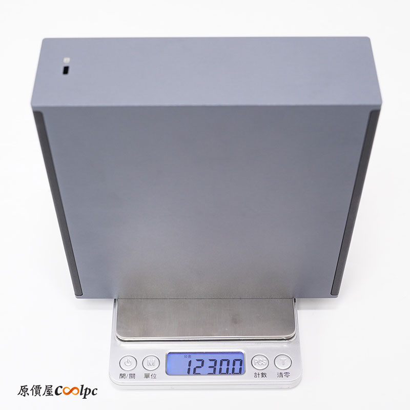 coolpc-gigabyte-aitopatom-08